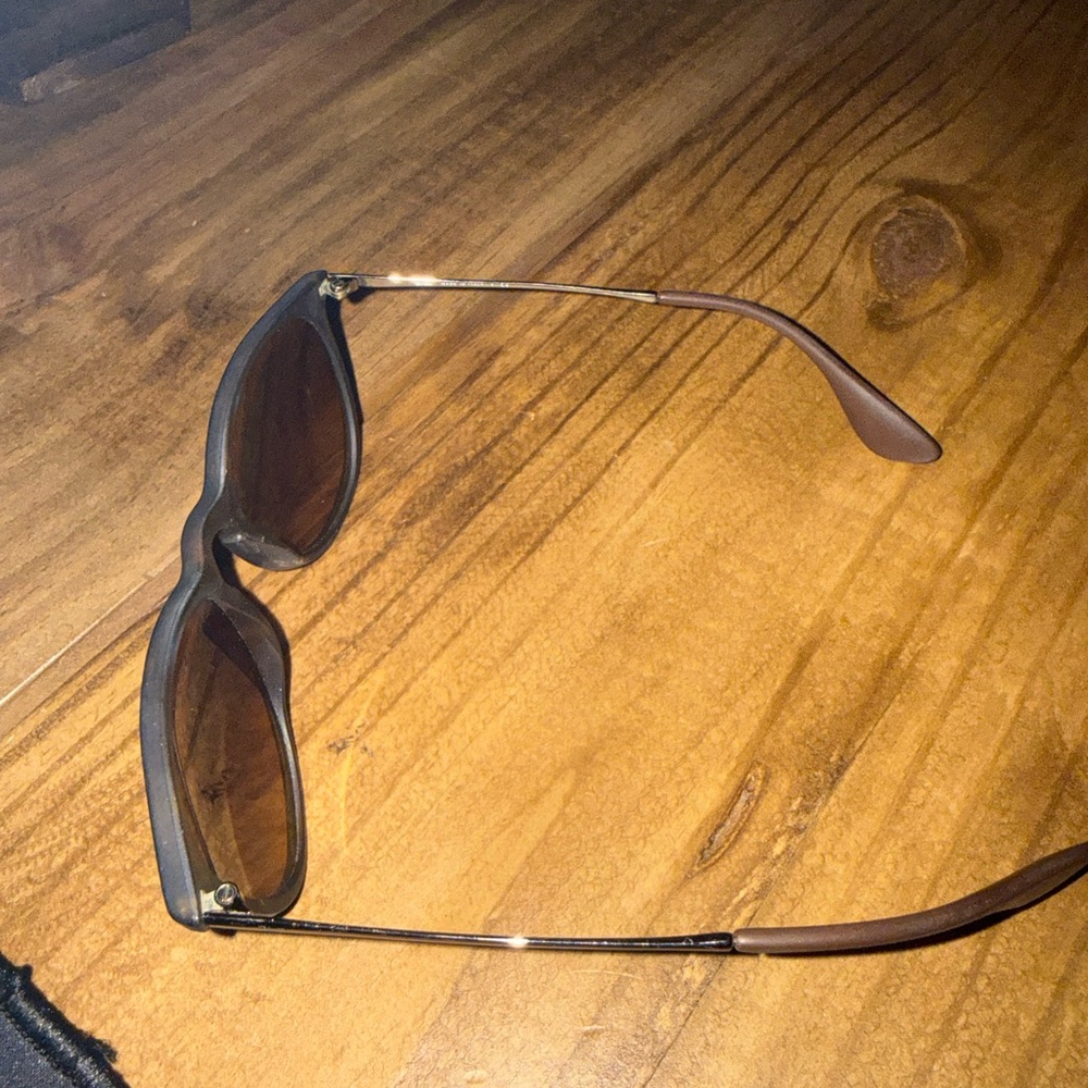 Ray-Ban Black Frame Brown Lens Sunglasses - Picture 2 of 6